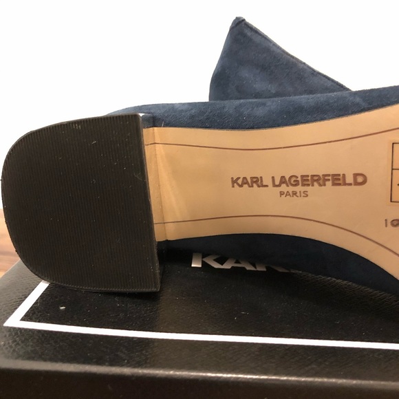 Karl Lagerfeld Paris Block Heel Pump Navy/Sliver - Picture 8 of 8